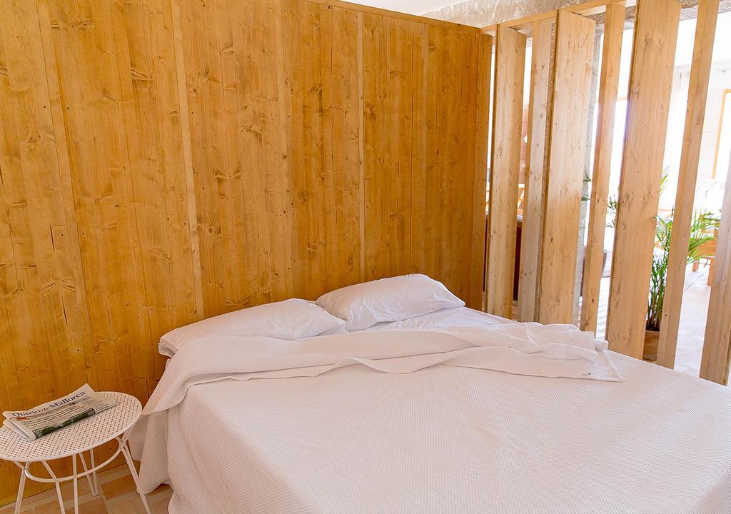 Moll Petit Apartments - Turismo De Interior Can Picafort  Bagian luar foto