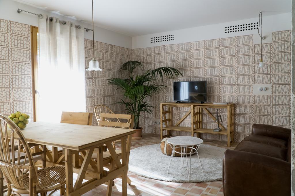 Moll Petit Apartments - Turismo De Interior Can Picafort  Bagian luar foto